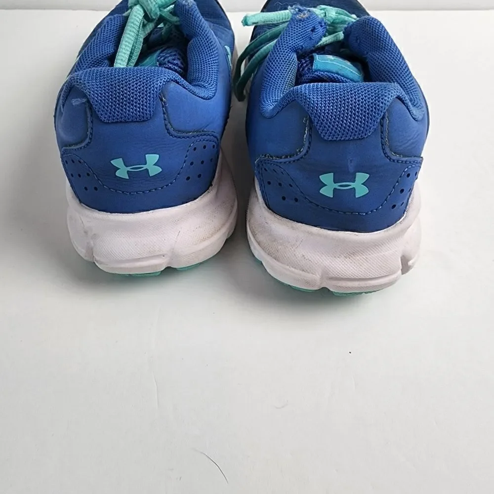 UNDER ARMOUR UA RAVE 2 YOUTH SNEAKERS SIZE 5Y